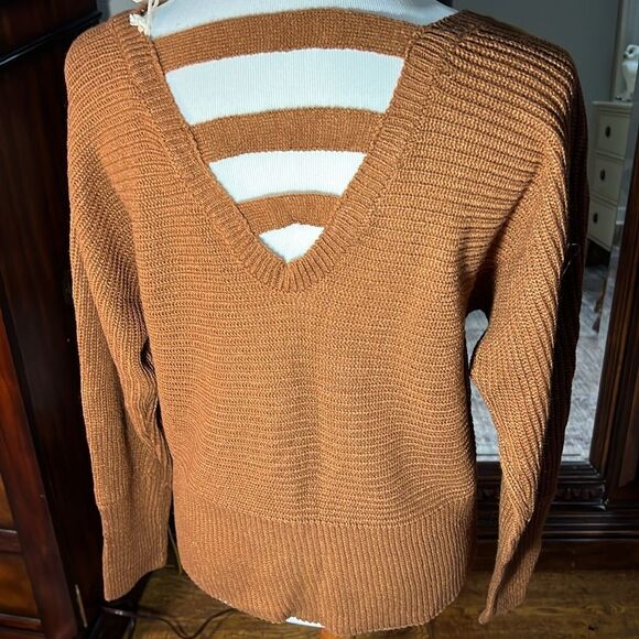 NWT MADISON & Hudson Lightweight Brown Sweater Large. WT216 - Picture 2 of 6